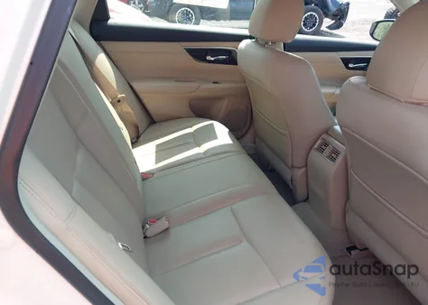 2013 Nissan Altima 2.5 Sl z USA, uszkodzony, nr VIN 1N4AL3AP2DC137637